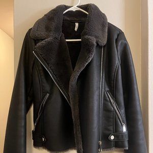 Faux-fur lapels biker jacket